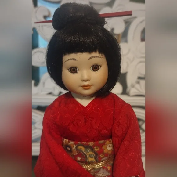 MIKO porcelain doll 1990 - Picture 2 of 8